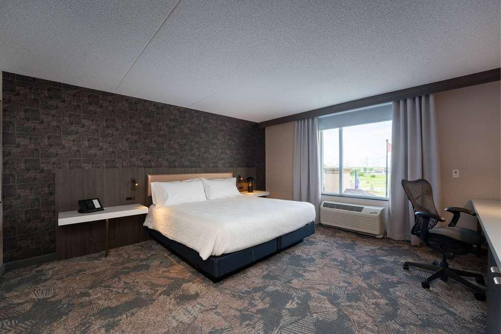 Hilton Garden Inn Toronto/Brampton Room photo